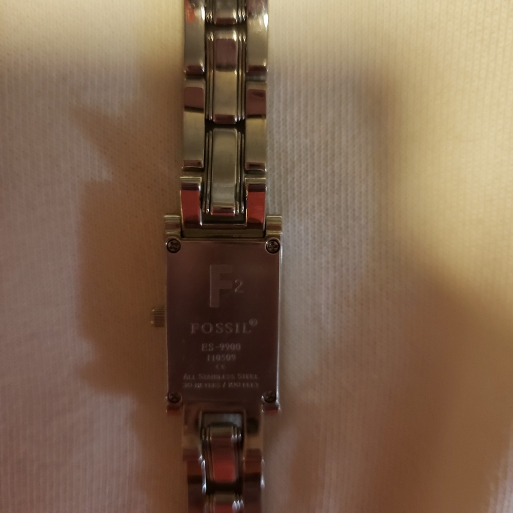 Watch - Picture 3 of 4